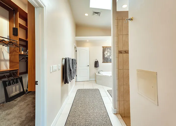 Holiday home Havasu Escape W/ Pool, Patio & Grill! Lake Havasu City